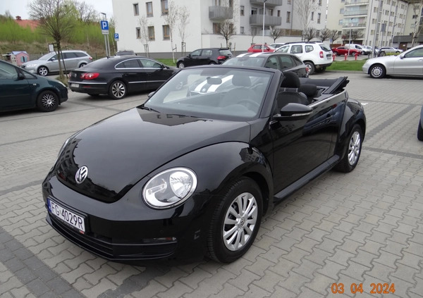 Volkswagen Beetle cena 59900 przebieg: 49600, rok produkcji 2016 z Margonin małe 326